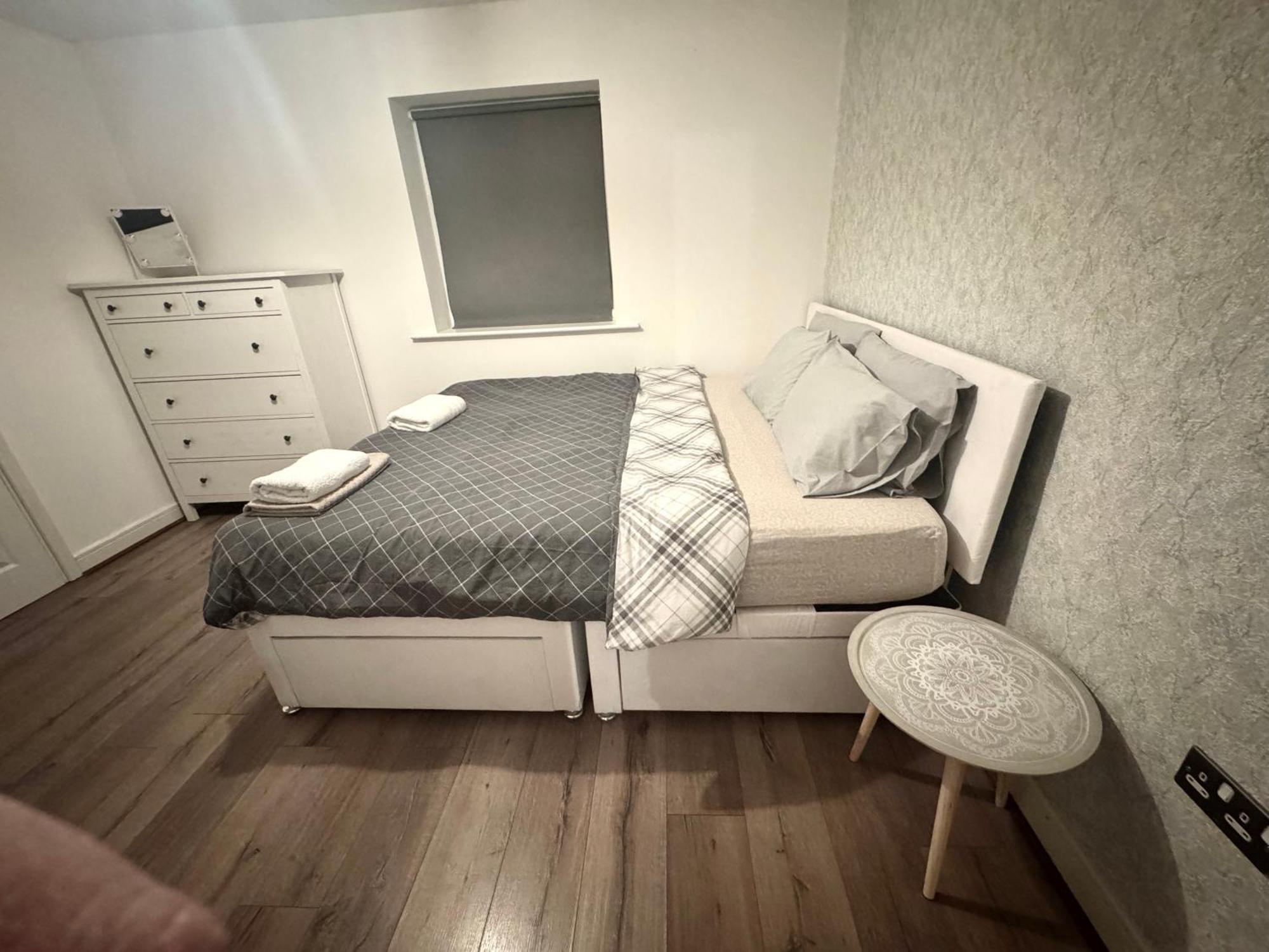 Ferienhaus Cosy Modern 3-bed Near Etihad, Coop Arena - Ao Arena And Center *
