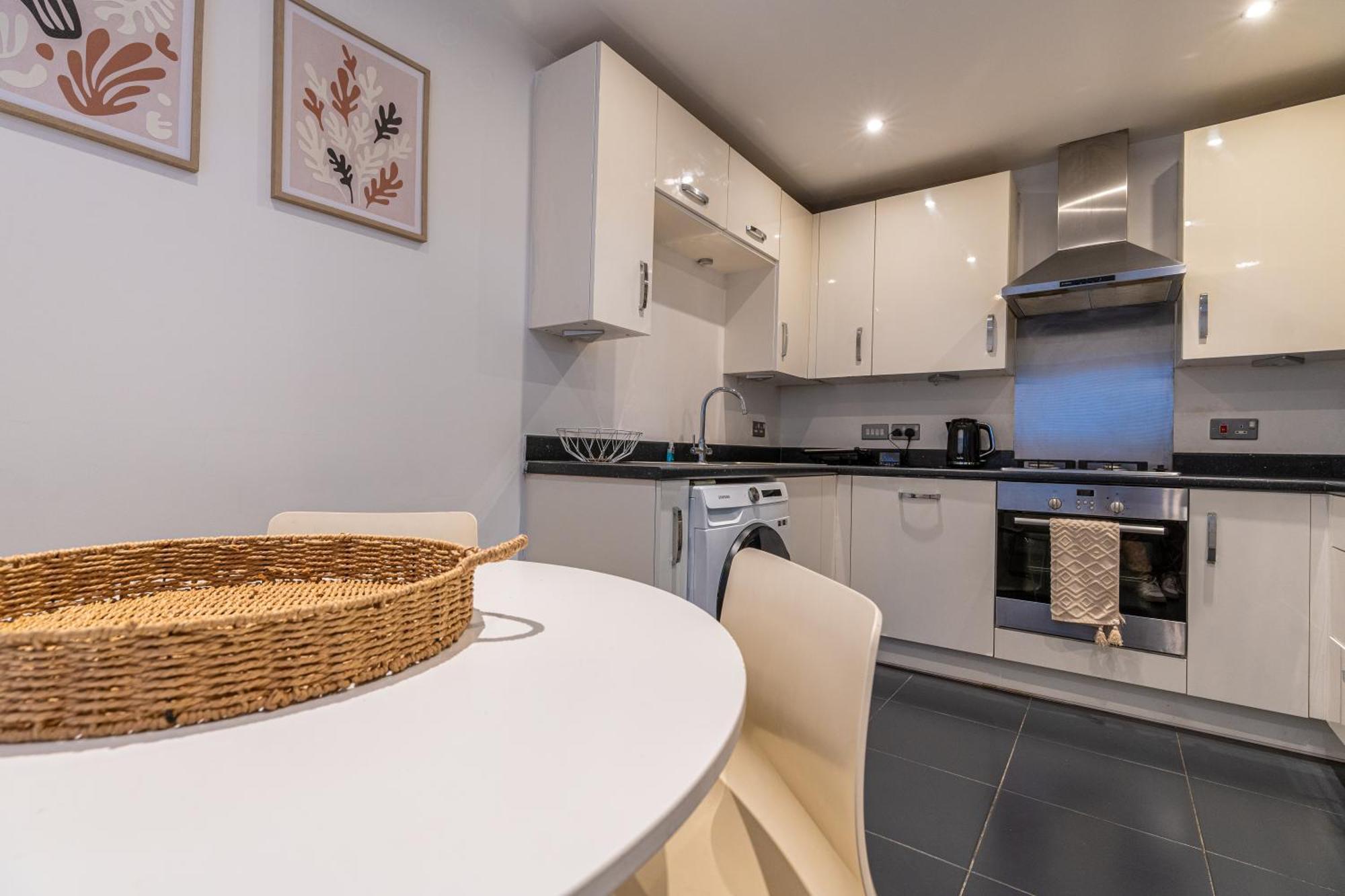 Cosy Modern 3-bed Near Etihad, Coop Arena - Ao Arena And Center * Манчестер