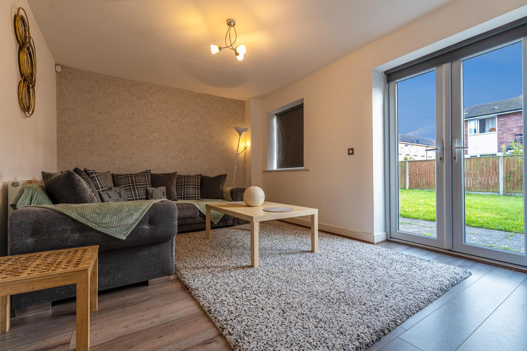 Ferienhaus Cosy Modern 3-bed Near Etihad, Coop Arena - Ao Arena And Center