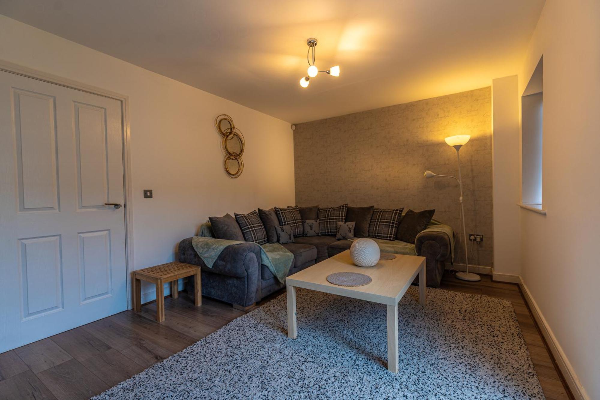 Cosy Modern 3-bed Near Etihad, Coop Arena - Ao Arena And Center Дом отдыха